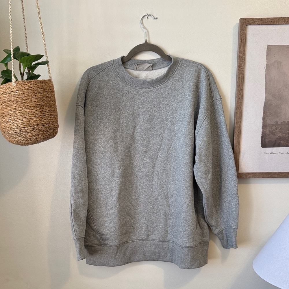 Everlane Gray Crewneck Sweatshirt